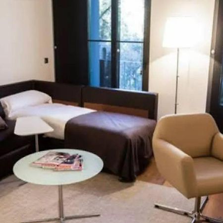Izaka Apartments D377 Барселона Екстер'єр фото